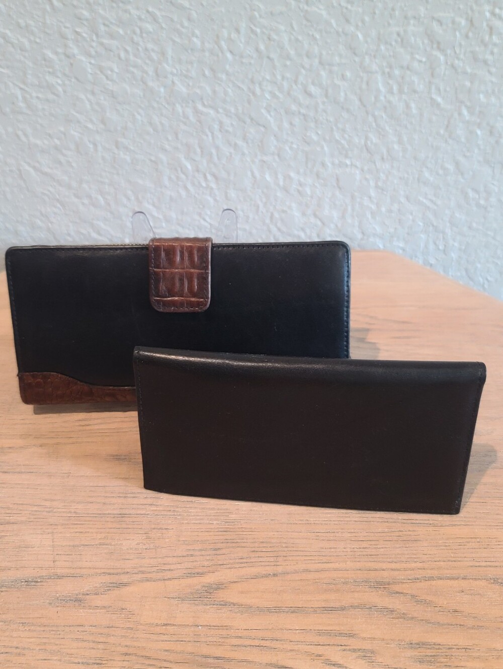 Vtg Brahmin Tuscan Black Brown Croc Embossed Leather Wallet with Checkbook Cover